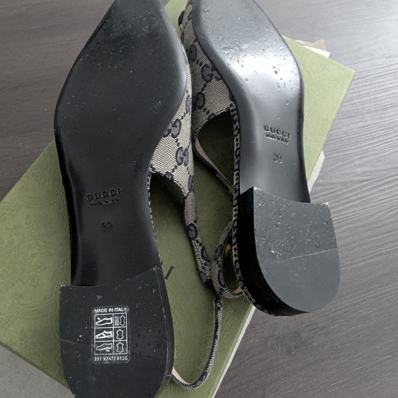 Gucci Beige and Blue Women's Shoes - Picture 3 of 9